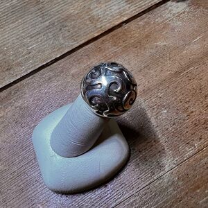 Silpada Sterling Swirl Dome Filigree Ring size 8